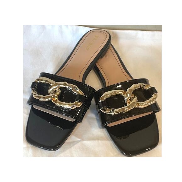 BAMBOO Women's Square Toe Jeweled Embellishment Slip On Flat Sandal Sz 9 - Picture 1 of 6